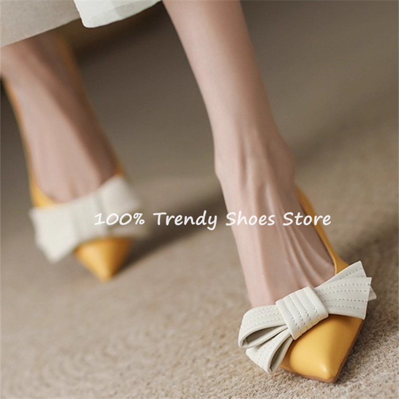 Sandals - Sepatu Slip-On Wanita Dekorasi Simpul Kupu-kupu