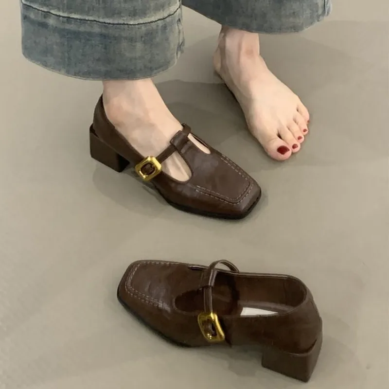 Sepatu Mary Jane dengan ujung  - Women'S Shoes ulasan dan harga