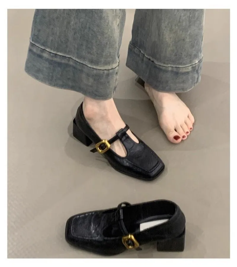 Sepatu Mary Jane dengan ujung  - Women'S Shoes ulasan dan harga