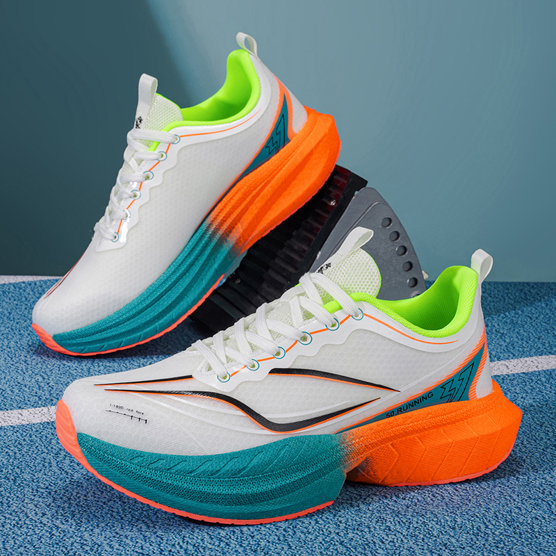 Sepatu Lari Pria Berbantalan E - Lightweight Road Running Shoes ulasan dan harga